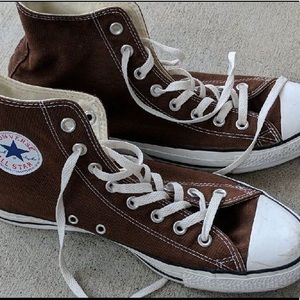 LOOKING FOR CONVERSE